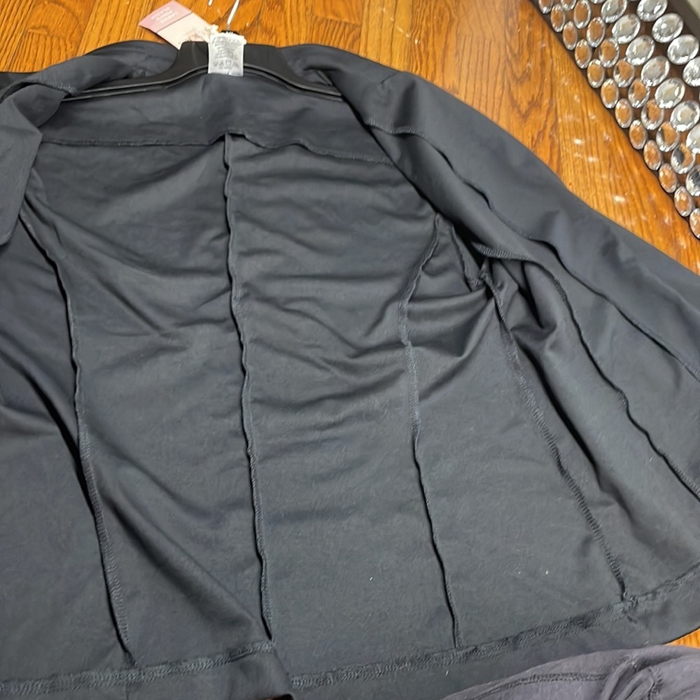 Serra Black Blazer - Picture 7 of 9
